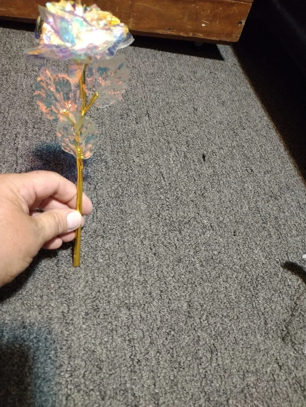 Light-Up Iridescent Decorative Rose with Gold Stem